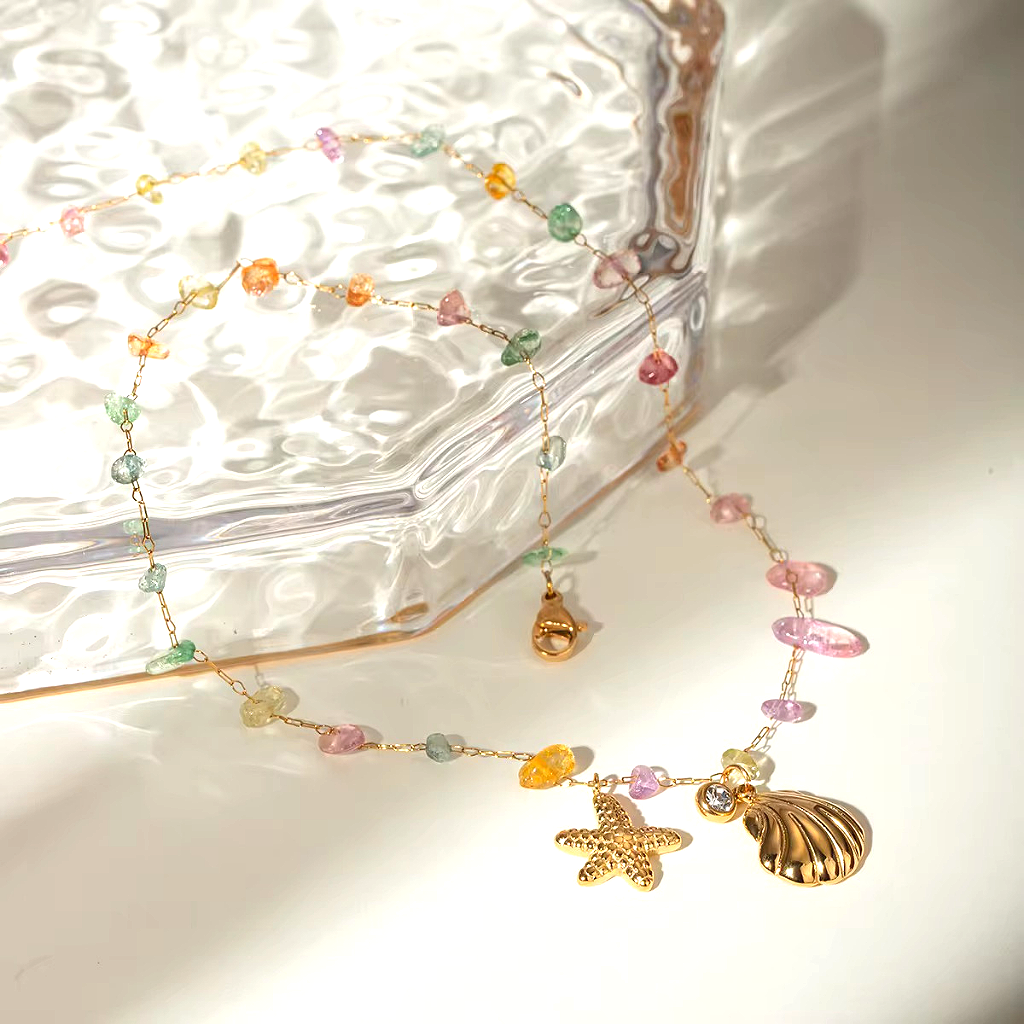 Cordón de Sirena 18k – Collar de Piedras Multicolor y Dijes Marinos en Acero Inoxidable