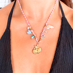 Fauna Marina 18k – Collar con Charms de Mar y Cordón Trenzado
