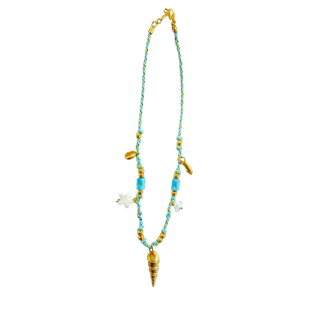 Nudo de Mar 18k – Collar Turquesa con Encanto Marino