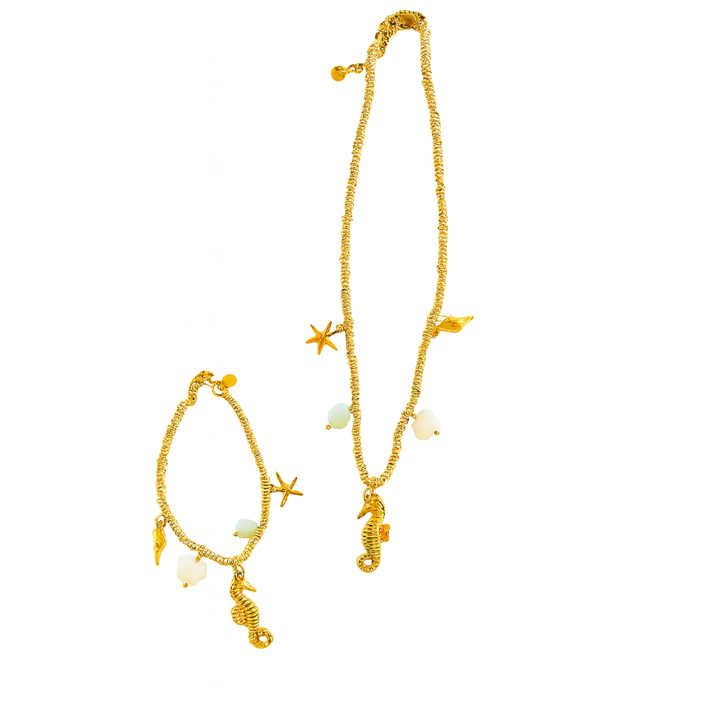Golden Seahorse – Conjunto de Collar y Pulsera Inspirado en el Mar